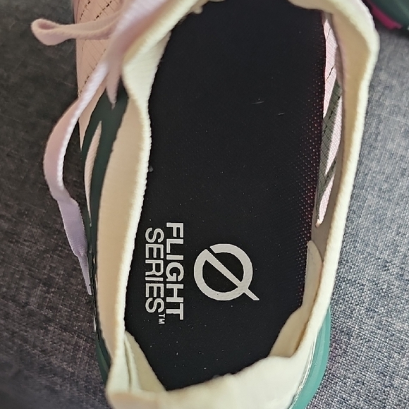 NWOT The North Face Matryx Vectiv Women's Lilac Dark Green Sneakers Size 6 Shoes - Picture 11 of 12